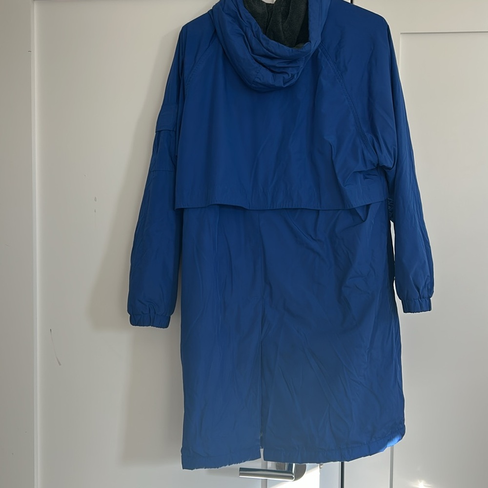 Parka - Picture 5 of 7